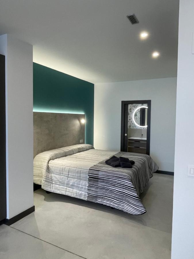 Aljama Burgos Aparthotel Ngoại thất bức ảnh