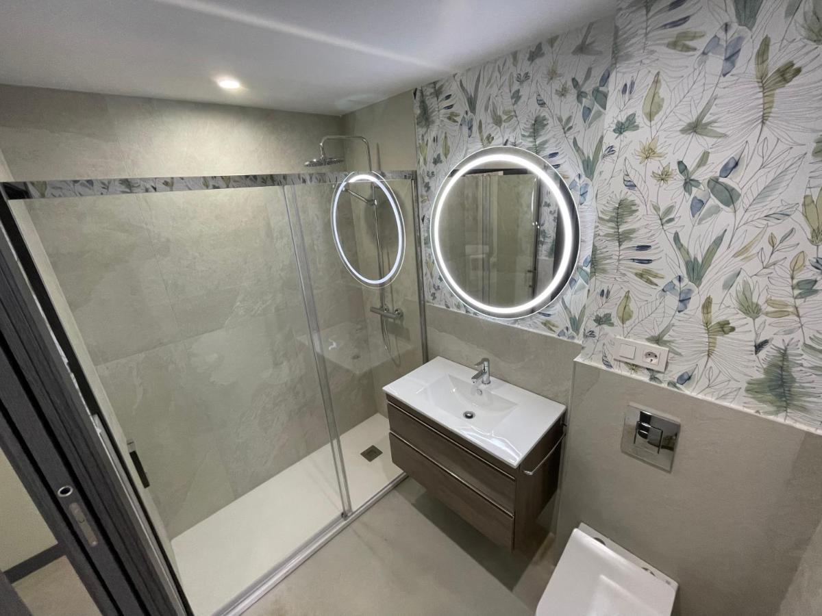 Aljama Burgos Aparthotel Ngoại thất bức ảnh