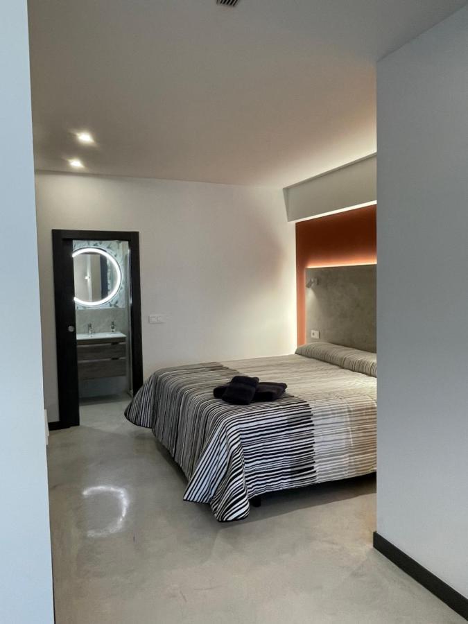 Aljama Burgos Aparthotel Ngoại thất bức ảnh